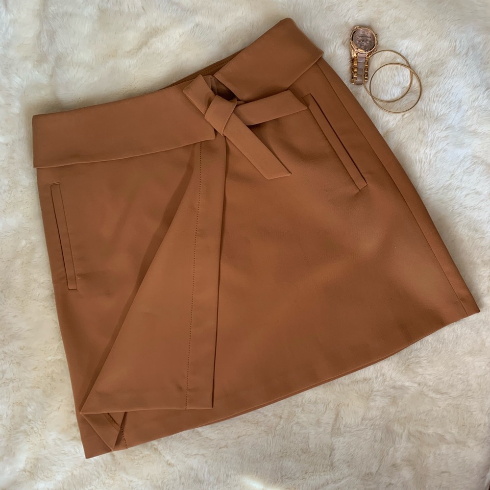 ❤️SOLD❤️ Loft wrap skirt